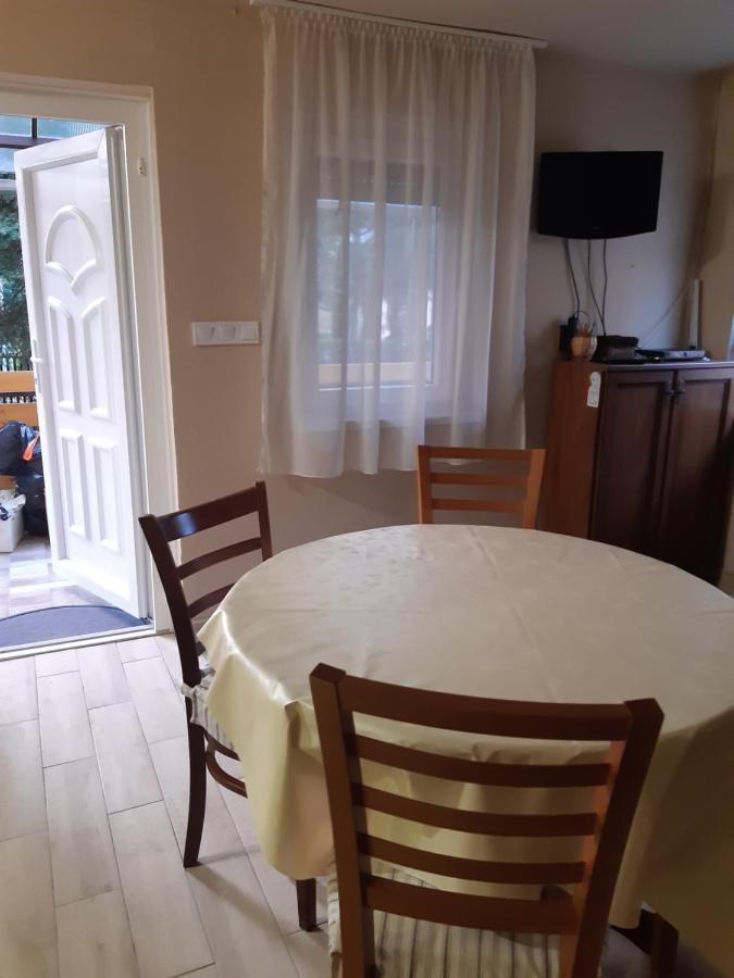 Pakasz Nyaralohaz Villa Tiszafured Ngoại thất bức ảnh