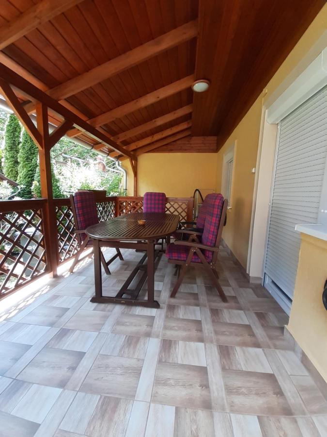Pakasz Nyaralohaz Villa Tiszafured Ngoại thất bức ảnh